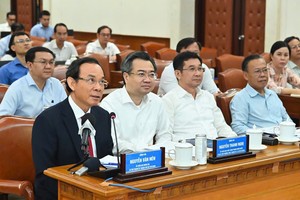 确保两级地方政府模式无间断运作