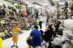 安东市场90%以上的商贩已恢复营业。