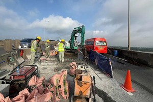 隆城桥P26桥墩的伸缩缝已从本月15日起进行维修，预计15天内完成。（图：VECE）