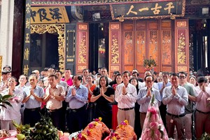 市潮州义安会馆第九届理事会恭贺关圣帝君宝诞。