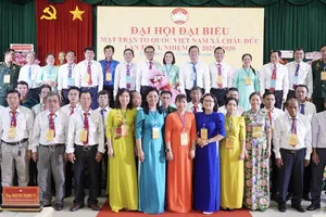 Bồi dưỡng kỹ năng chuyển đổi số cho 100% cán bộ mặt trận