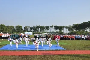 Gần 500 vận động viên tranh tài tại Đại hội thể dục thể thao xã Châu Pha lần thứ I