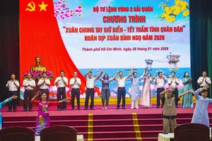 Chương trình văn nghệ “Xuân chung tay giữ biển – Tết thắm tình quân dân” tại Vùng 2 Hải quân