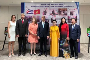 Phát huy tinh thần Chiến thắng Giron để vượt qua khó khăn