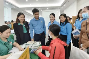 Hơn 2.000 công nhân được khám sức khỏe miễn phí