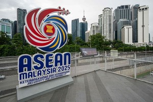 第47届东盟峰会在马来西亚开幕 。