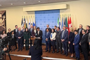 越南与来自世界多区域的43个国家共同发表了由韩国常驻联合国代表、大使代表核心小组宣读的《关于利用技术进行人口贩运问题联合声明》。