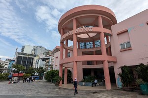 “九‧二三”公园B区红莲舞台区域。