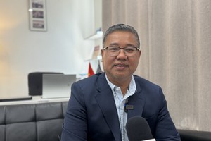 DMV地区企业家与爱国者俱乐部主任阮光青。