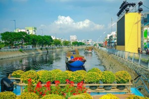 今年的“岸上船下”春花市预计将于2026年2月2日至15日举行。