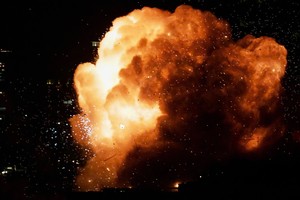 以色列宣布对伊朗弹道导弹系统和防空系统发动新一轮打击。