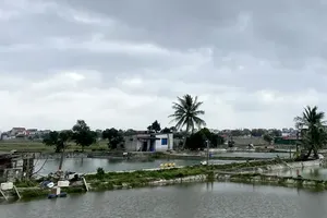 冷空气向北部移动，致多地出现降雨现象。