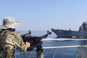  伊朗表示将继续监控霍尔木兹海峡。图片来源：PRESSTV