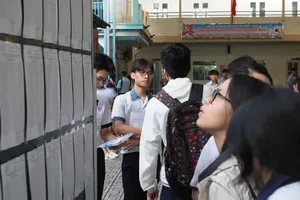 参加2026-2027学年度公立高中十年级入学考试的学生。