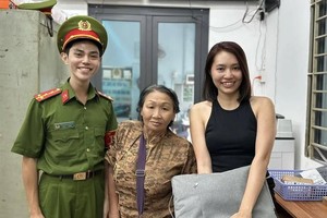 市民对领回遗失财物感到欣喜。