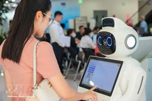 科技、创新与数字化转型继续被确定为发展的重要动力。