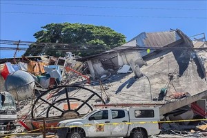 2026年6月8日菲律宾三宝颜发生地震后被损毁的建筑物。图：新华社/越通社