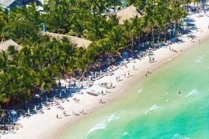 世界知名旅游指南品牌《孤独星球》表示，富国是越南最美的海滩之一。图自越通社