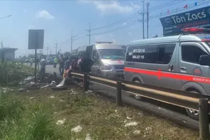造成7人死亡的严重事故现场。