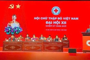大会主席团。图自Vietnam+