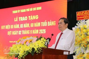 越南国会主席陈青敏在活动中发表讲话。图自越通社
