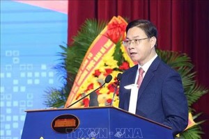 越南外交部副部长、联合国教科文组织越南国家委员会主席吴黎文。图自越通社