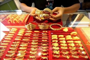 9月13日上午各品牌挂牌金价。截图