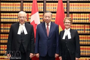 越南党中央总书记、国家主席苏林会见加拿大参议院和众议院议长。图自越通社