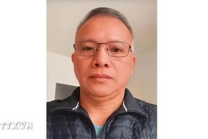 越南恐怖分子阮文台的通告。 图自越通社