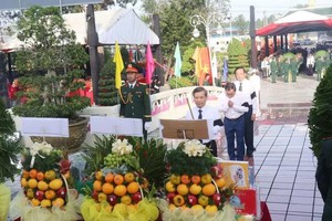 中央内政部部长黎明智出席仪式。图自越通社