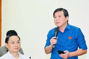 曾友锋代表发表讨论意见。图：越勇
