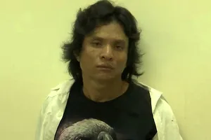 Bắt nhóm côn đồ mang súng và hung khí từ Cần Thơ lên TPHCM để đánh người