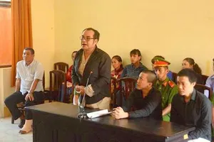 “Ca sĩ” lô tô nhận án tù vì mua bán ma túy