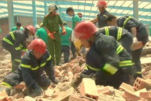 Sự cố sập bức tường ở Vĩnh Long:  thêm một nạn nhân tử vong