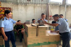 Phạt 70 triệu đồng cơ sở kinh doanh hơn 6.000 chai mắm giả