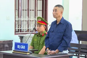 Phóng hỏa đốt bạn nhậu, lãnh án 9 năm tù