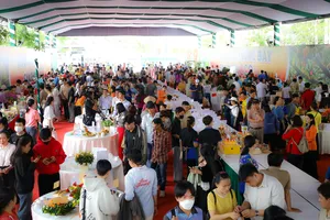 Xác lập kỷ lục 135 món ăn, thức uống từ trái thanh trà