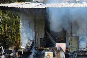 Vĩnh Long: Chập điện gây cháy, 1 nhà dân bị thiêu rụi 