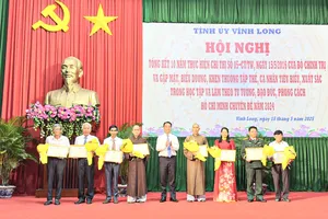 Vĩnh Long biểu dương, khen thưởng hơn 52.000 tấm gương học tập và làm theo Bác