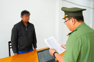 Xử phạt đối tượng đăng tải nội dung xuyên tạc, kích động biểu tình