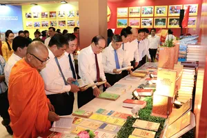 Cần Thơ: Trưng bày chuyên đề chào mừng bầu cử đại biểu Quốc hội và HĐND các cấp 