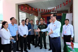 Đoàn công tác Quốc hội kiểm tra công tác chuẩn bị bầu cử tại Cần Thơ