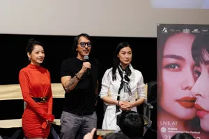 “Chị chị em em” ra mắt tại LHP quốc tế Busan 2020