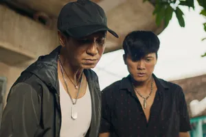 Lật mặt 6 tung trailer dồn dập, hé lộ vai diễn của Lý Hải