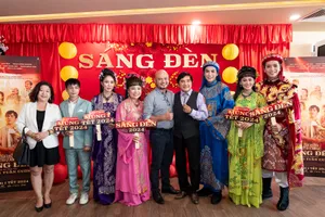 NSƯT Hữu Châu từng "khóc thầm" khi tham gia phim Sáng đèn