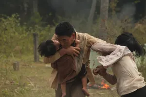 Lý Hải tái hiện cảnh bom rơi trong Lật mặt 8