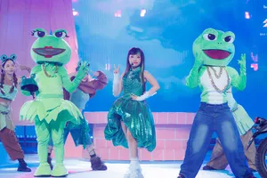 Phương Mỹ Chi mang hình ảnh "chú ếch con" lên sân khấu
