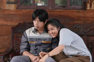 Lê Phương thừa nhận áp lực khi làm việc cùng Thái Hòa