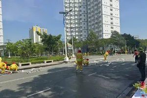  Sinh viên “hóa thân” thành chiến sĩ PCCC