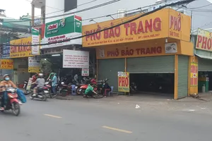 Từ khi TPHCM cho phép bán mang về, rất ít quán mở bán lại